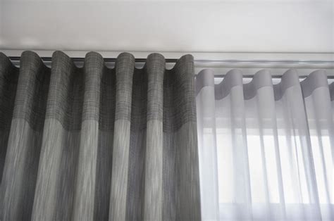 Wave Gordijnen Aan Een Railroeden Curtains Lounge Curtains Curtains