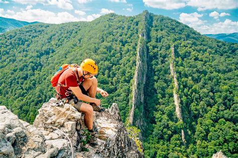 Wild, Wonderful West Virginia: Our 7 Day Road Trip Through the Mountain State - Fresh Off The Grid