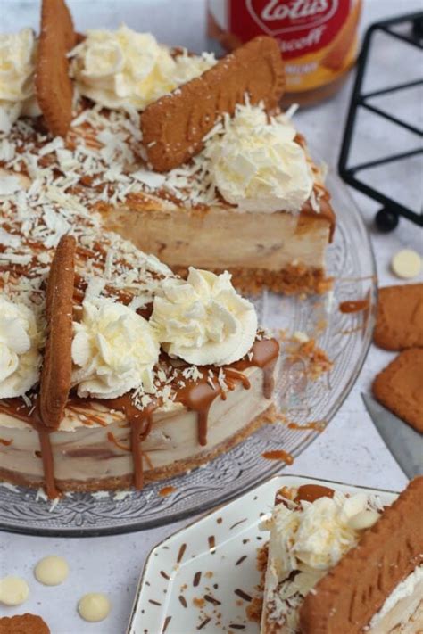 White Chocolate Biscoff Swirl Cheesecake Jane S Patisserie