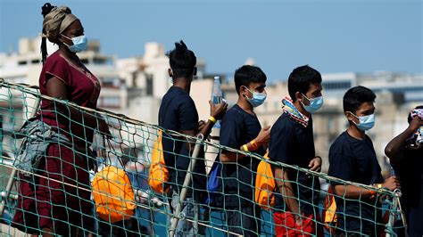 Flüchtlingspolitik EU Staaten einig über Umverteilung tagesschau de