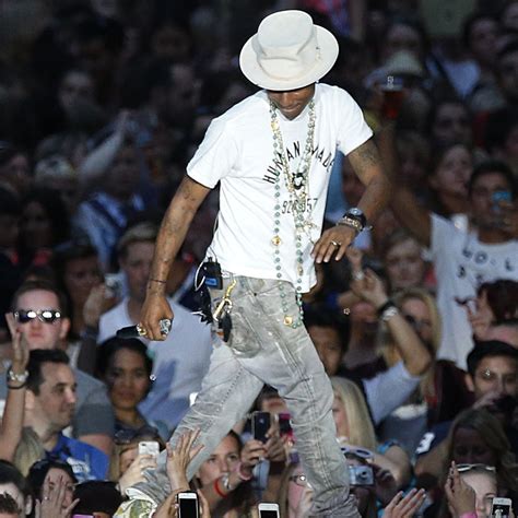 HAPPY - Pharrell Williams - Capital
