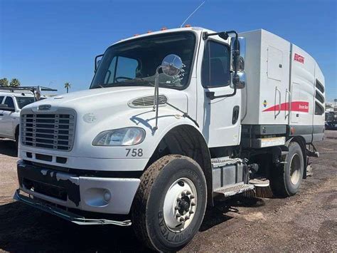 2016 Freightliner M2 106 Medium Duty Street Sweeper Sierra Auction Management Inc