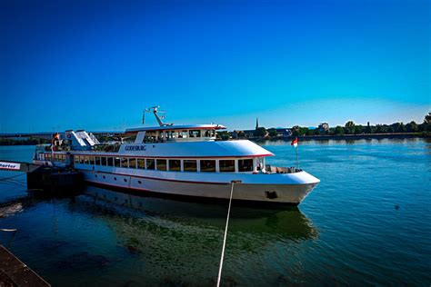 Touring Germany: Rhine River Cruise - The Grain and Grape