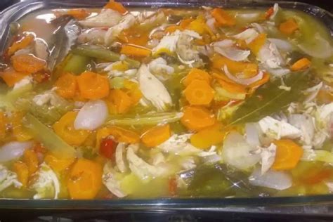 Como Hacer Pollo Al Escabeche Una Receta Super Sabrosa