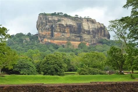 Sigiriya And Dambulla Full Day Tour From Colombo