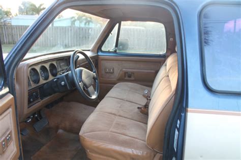 1992 Dodge D250 Le Cummins Diesel Extended Cab Low Miles 77k