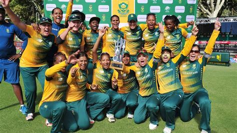 Top 16 Beautiful Girls Of South Africa Women Cricket Team South