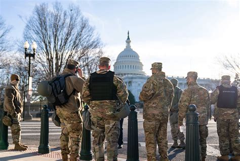 Fearing Inside Attack Feds Vetting 25000 National Guard Troops Ahead Of Inauguration