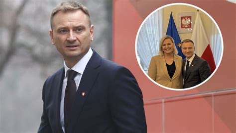 Nowy Minister Sportu Ju Dzia A W Sieci Pojawi O Si Zdj Cie Sport W