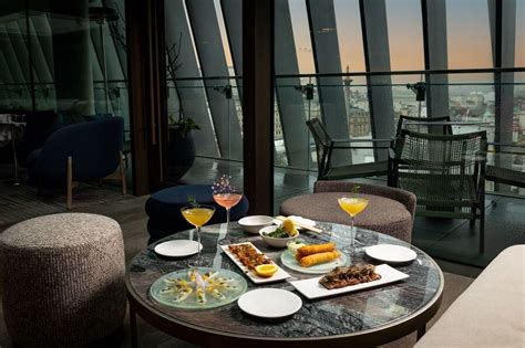 20 Top (Floor) London Hotels with Rooftop Bars