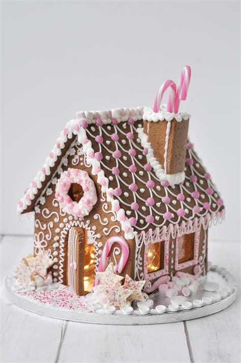 Pink Gingerbread House Gingerbread World