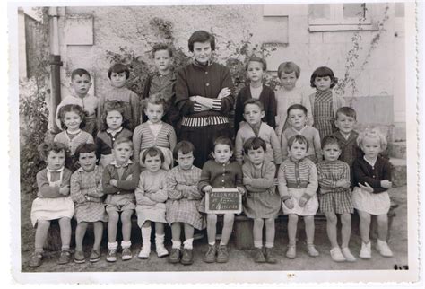 Photo de classe Ecole Privée Saint Anne Allonnes 49 de 1955 ECOLE