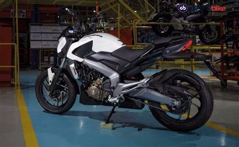 Exclusive Deep Dive Bajaj Dominar 400