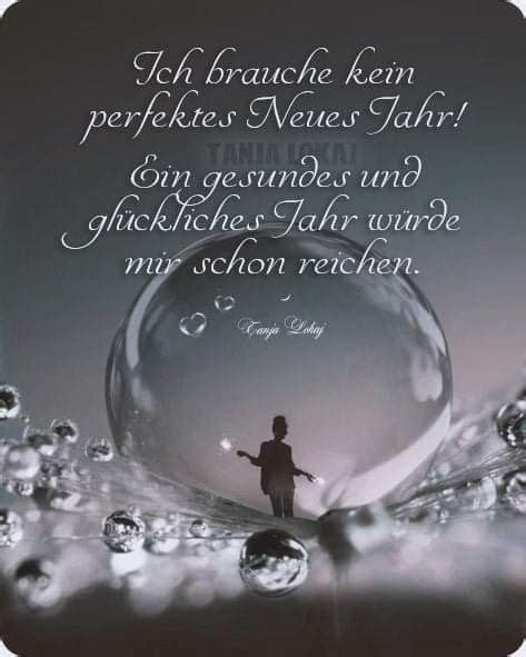 A Person Standing In Front Of A Crystal Ball With The Words Oh Branche Een