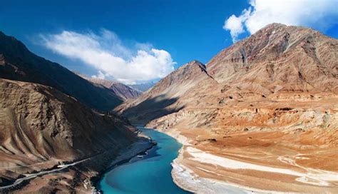 Most Stunning Valleys To Visit In India Lifeberrys