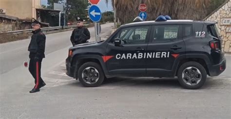 Mafia Colpo Ai Clan Delle Madonie 13 Arresti Per Estorsione Armi E