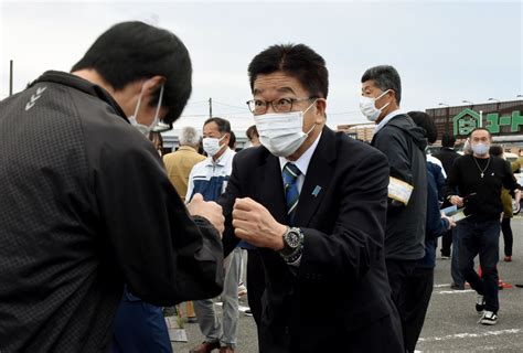 【写真・画像】＜2021衆院選さが・来援語録＞加藤前官房長官「安心できる暮らし、古川候補と実現を」｜行政・社会｜佐賀新聞ニュース｜佐賀新聞live