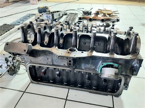 ADE 352 Stripped Complete Engine Dirtworx