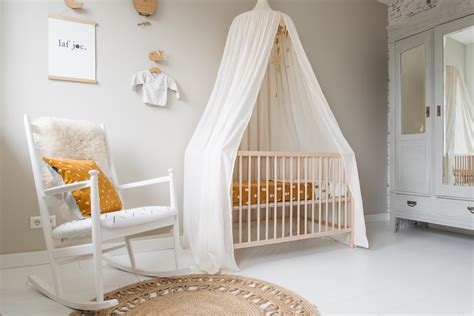 Babykamer Inspiratie Met Okergele Accessoires Van Ted And Tone