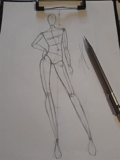 Pin By Javii G Lvez Solar On Figurines In Fashion Drawing