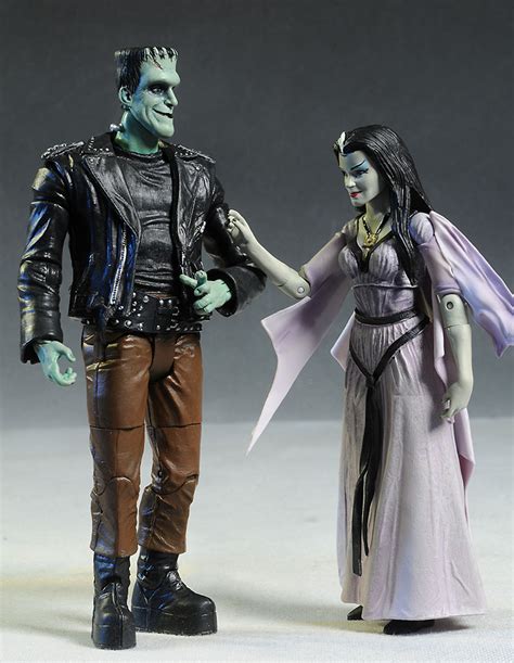 Review And Photos Of Herman And Lily Munster Action Figure By Diamond Select