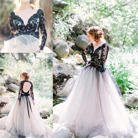 Discount Moody Beauty Gothic Black Lace Wedding Dresses With Long