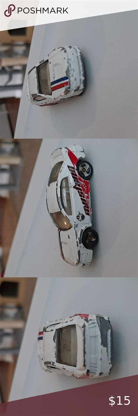 Hot Wheels White Ford Mustang GT