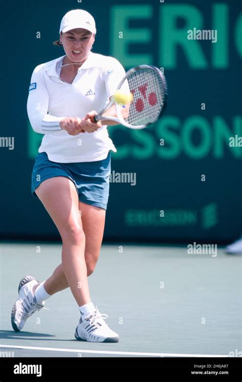 Swiss Tennis Player Martina Hingis Masters Miami 2001 Stock Photo Alamy