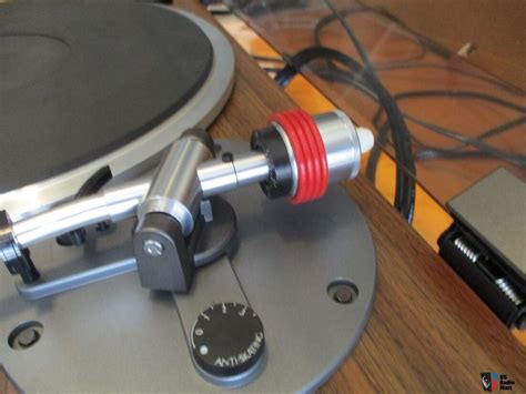 Realistic Lab Quartz Lock Direct Drive Turntable Full Automatic