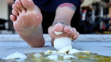 Barefoot Egg Crush Clips By Drea Clips4sale