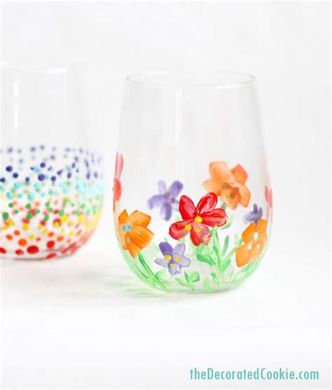 Wine Glass Painting How Tos And Painted Wine Glass Ideas