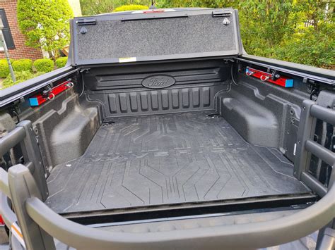 Installed Undercover Ultraflex Tonneau Mavericktruckclub Ford