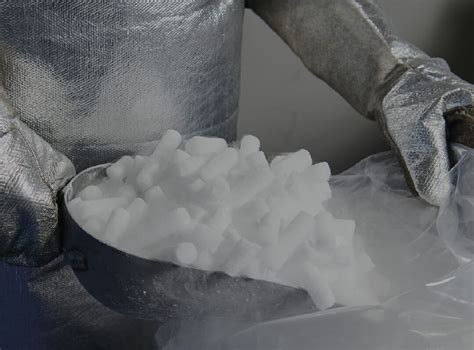 Cómo hacer hielo seco en casa