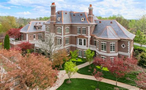 13000 Square Foot Brick Mansion In Knoxville Tn Homes Of The Rich