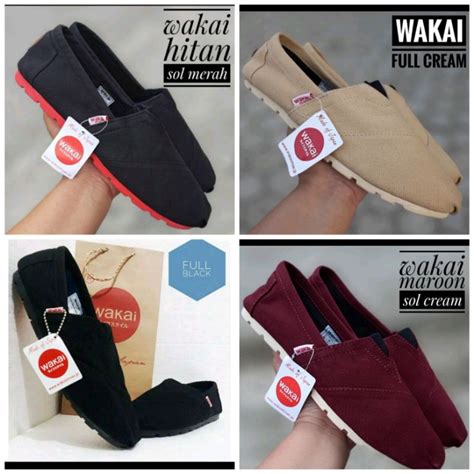 Jual SEPATU SLIP ON WAKAI Casual Gratis Paper Bag Shopee Indonesia