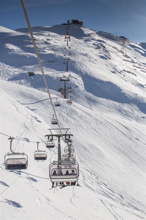 Bormio Ski Resort - Best for Beginners & Intermediates