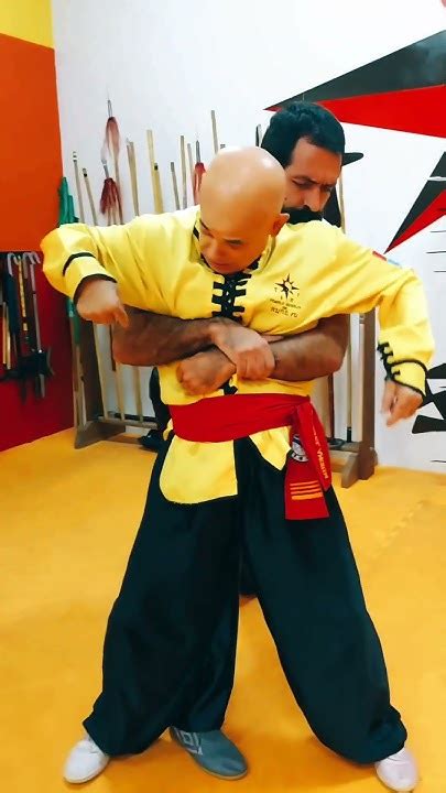 Kung Fu Defesa Pessoal Contra Agarrão Por Trás Youtube