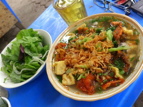 Street food in Hanoi – Massive Stuff - Hanoi Massive