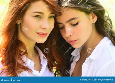 Cute Girls Couple Telegraph