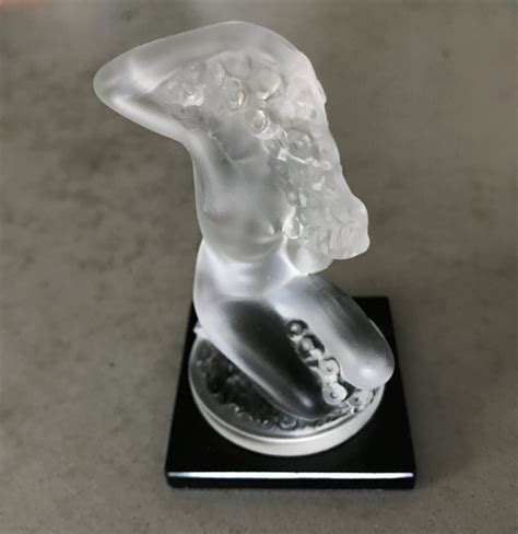 Lalique France Crystal Floreal Figurine On Black Base Nude Lady Woman