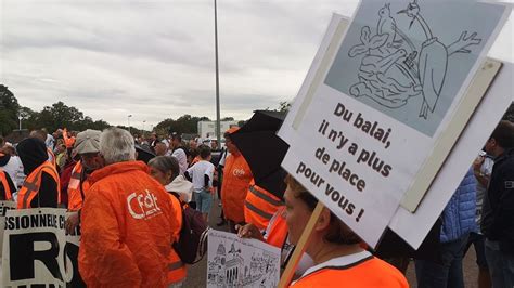 Vittel plus de 1 000 manifestants pour dénoncer les suppressions de