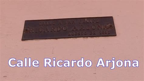 Pasando Por Calle Ricardo Arjona Caminando De Antigua Guatemala A