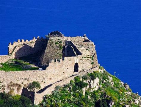 Castello Monte Tauro Taormina