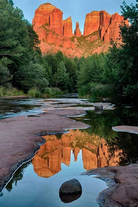 Wind Through 14 Miles 225 Km Of Beautiful Oak Creek Canyon Scenic Drive As You Travel North