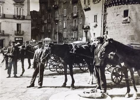 Napoli Piazza Nolana Con Scorcio Dell Omonima Porta E In Fondo Di Via