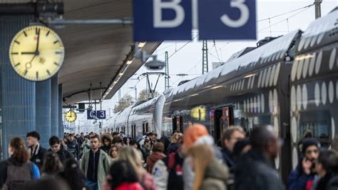 Wieder Bahnstreik Welche Z Ge Aus Und Nach Bochum Fahren