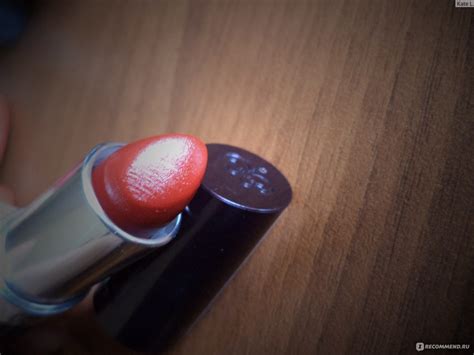 Губная помада Rimmel lasting finish - «Вызывающий красный...Праздничный ...