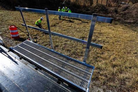 8' Work Platform with Handrails on (3) | Innovative Access Solutions