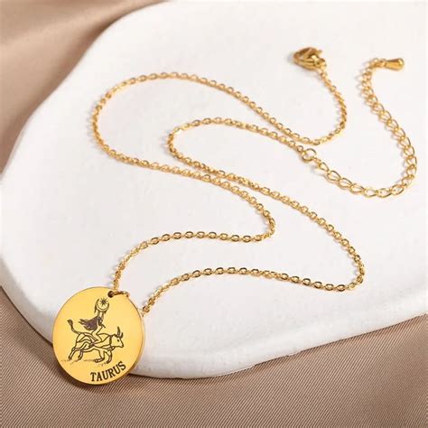 Zodiac Sign Round Pendant Necklace – Zodiac Look