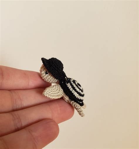 Tortue De Mer Miniature Petit Breton Amigurumi Avec Attache Pour